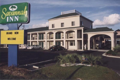 The Savannah Inn 